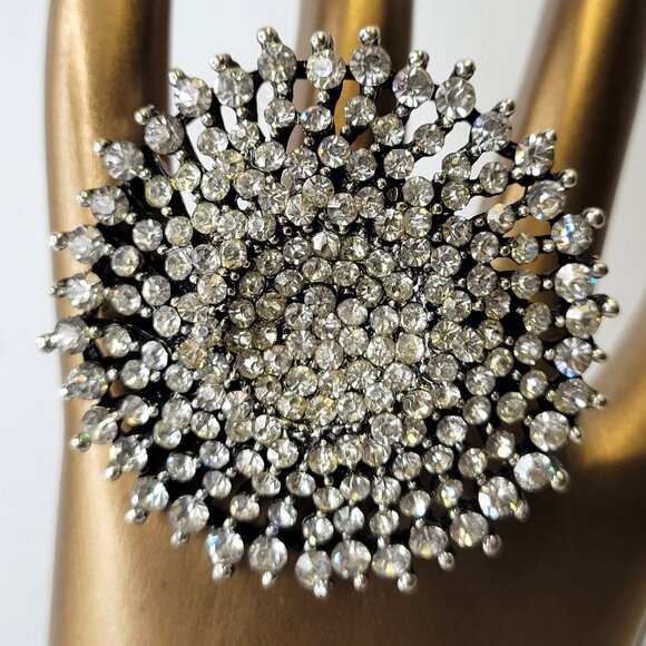 Huge Crystal Fashion Stretch RIng - Picture 5 of 7